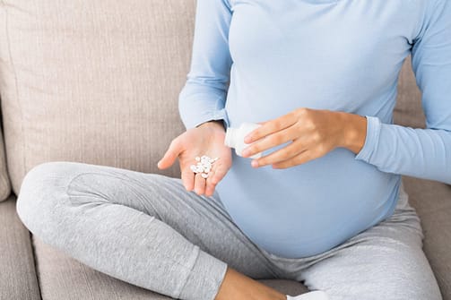 pregnant xanax pill prescription drug substance addiction