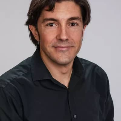 Mike_037